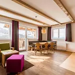 דירה Almresort Gartnerkofel Nassfeld *