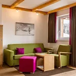 דירה Almresort Gartnerkofel Nassfeld *