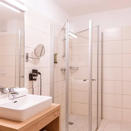 アパート Almresort Gartnerkofel Nassfeld ゾンネンアルペ・ナスフェルト