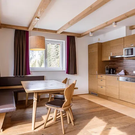 Semesterbostad Almresort Gartnerkofel Nassfeld