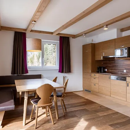 Almresort Gartnerkofel Nassfeld Sonnenalpe Nassfeld