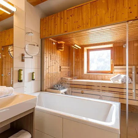 Дом отдыха Almresort Gartnerkofel Nassfeld Зонненальпе-Насфельд