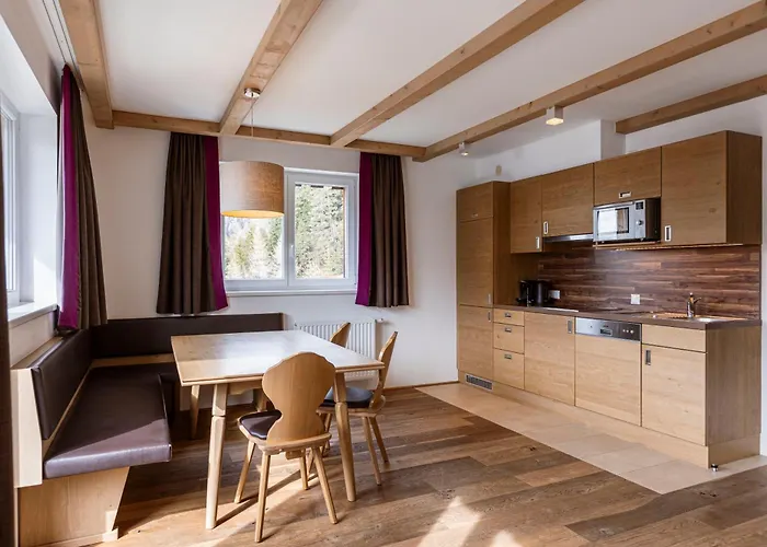 Almresort Gartnerkofel Nassfeld Sonnenalpe Nassfeld